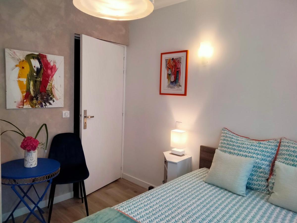 Les Chambres Hautes D'Anastasia Rodez Esterno foto