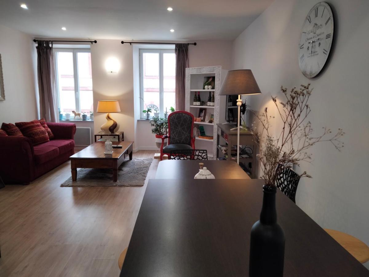 Les Chambres Hautes D'Anastasia Rodez Esterno foto